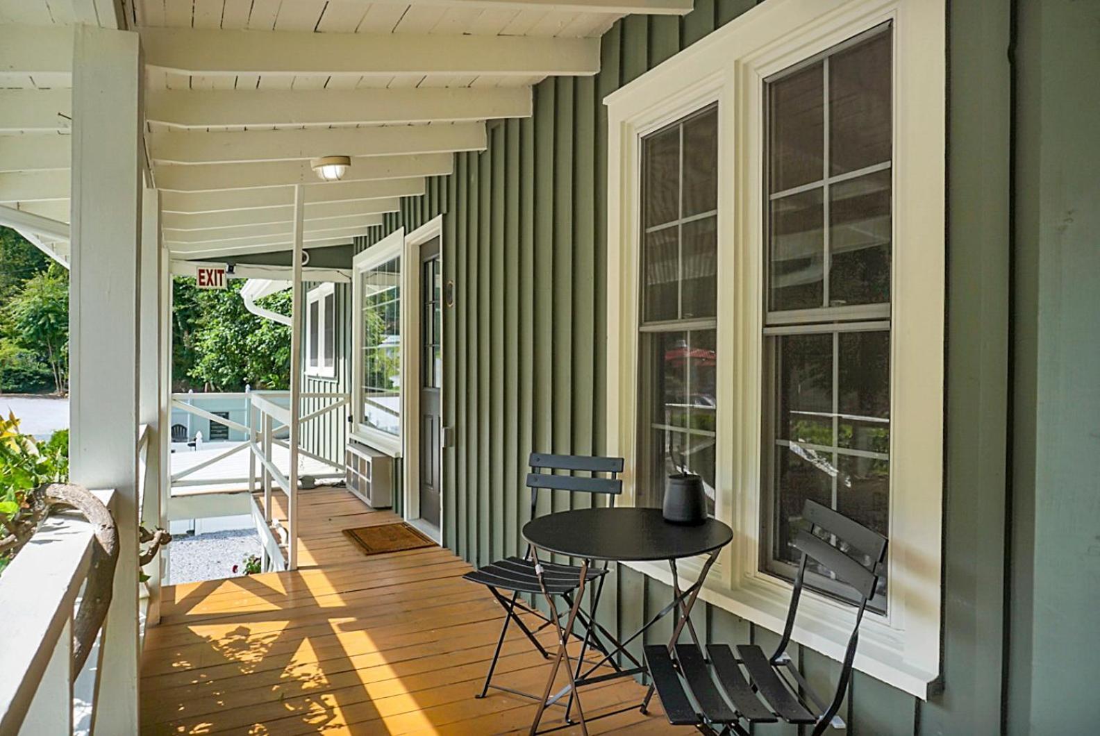 Hickory Falls Inn Chimney Rock Bagian luar foto