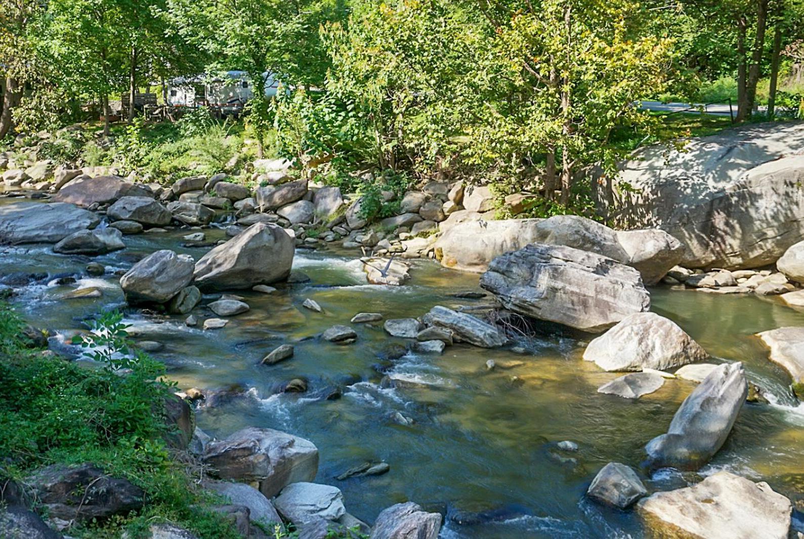 Hickory Falls Inn Chimney Rock Bagian luar foto